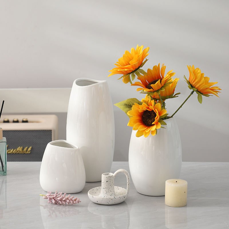 Decorative ceramic vase