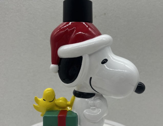 Snoopy-licensed character